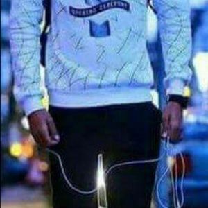 Meet your Posher, Ismail